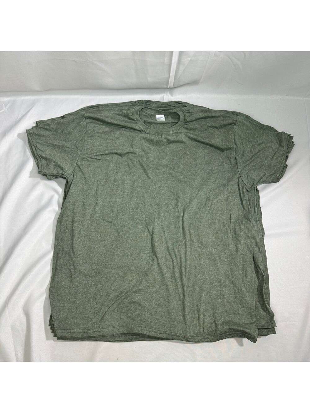 NWT Gildan Mens 2XL T-Shirt Military Green Soft Lot of 9
